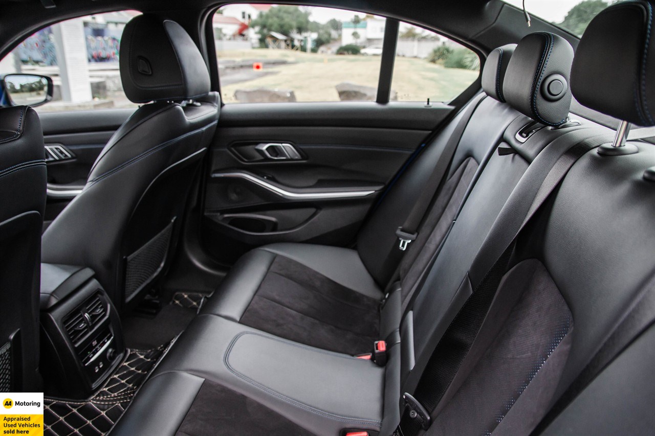 2019 BMW 320i