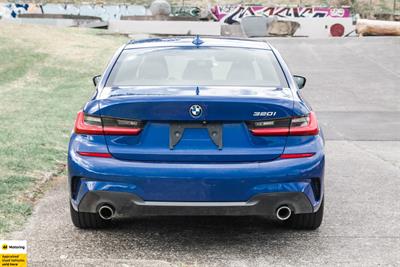 2019 BMW 320i - Thumbnail