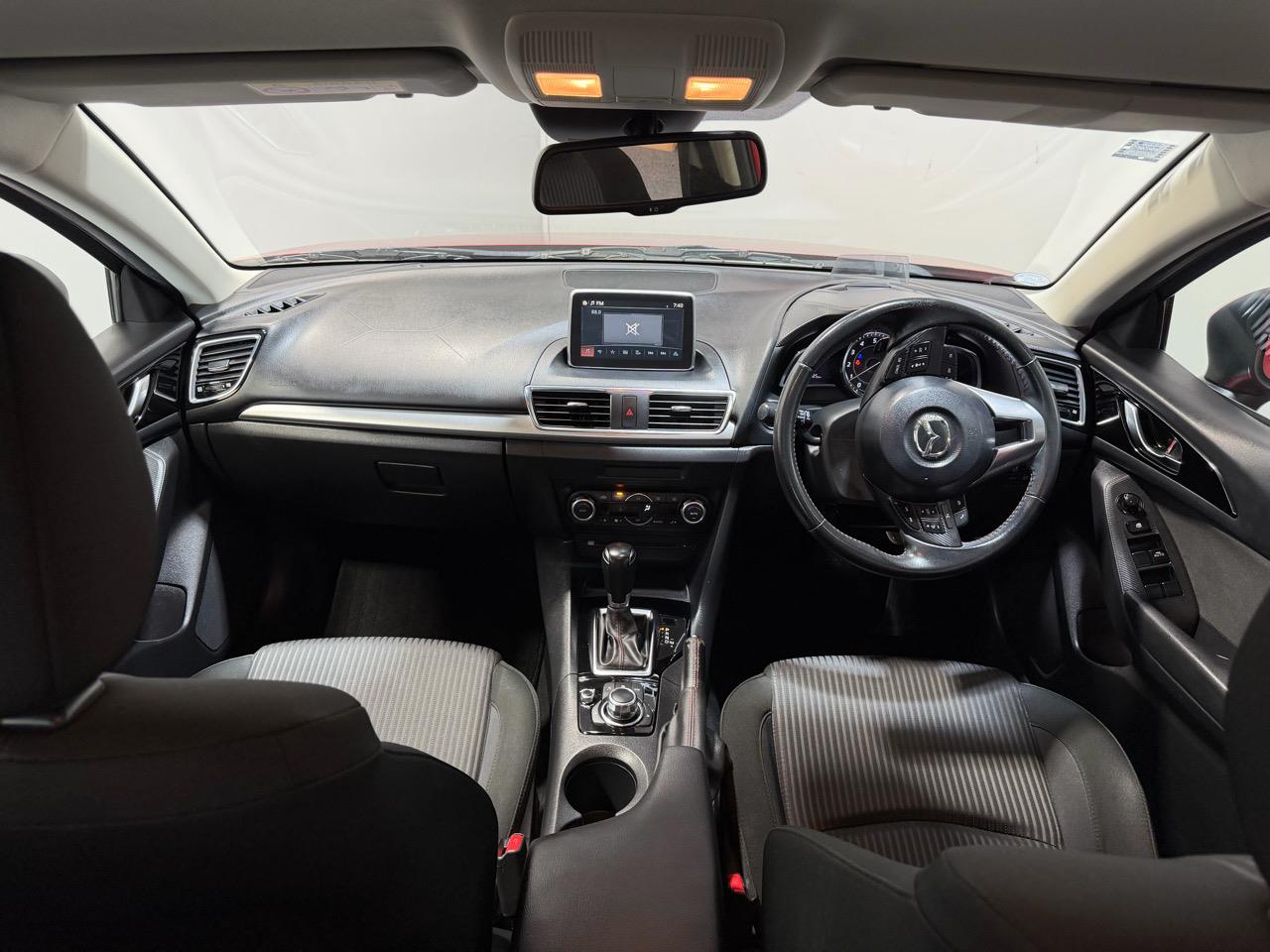 2013 Mazda Axela