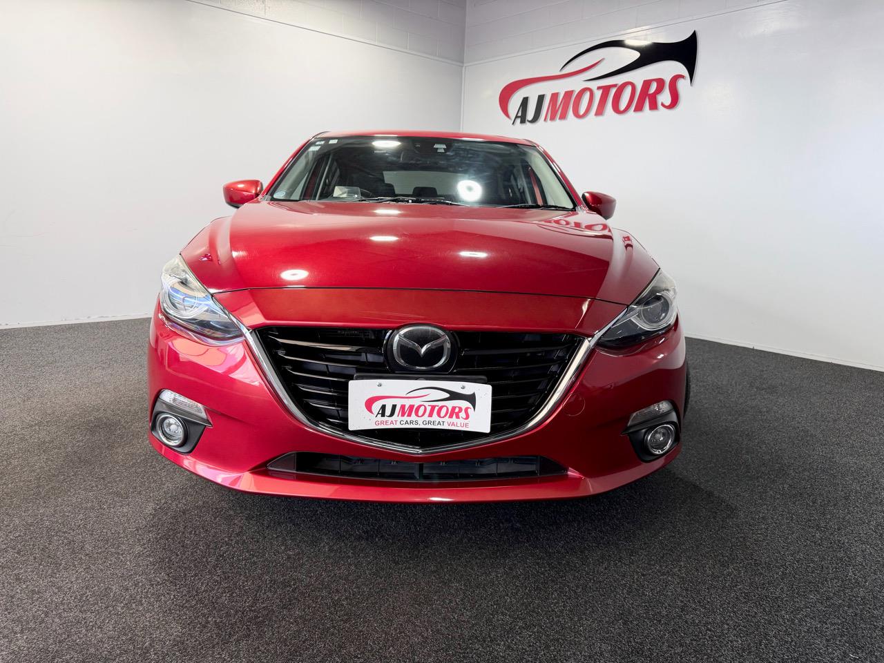 2013 Mazda Axela