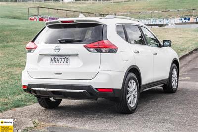 2020 Nissan X-Trail - Thumbnail