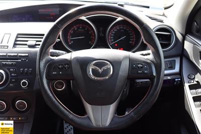 2013 Mazda Axela - Thumbnail