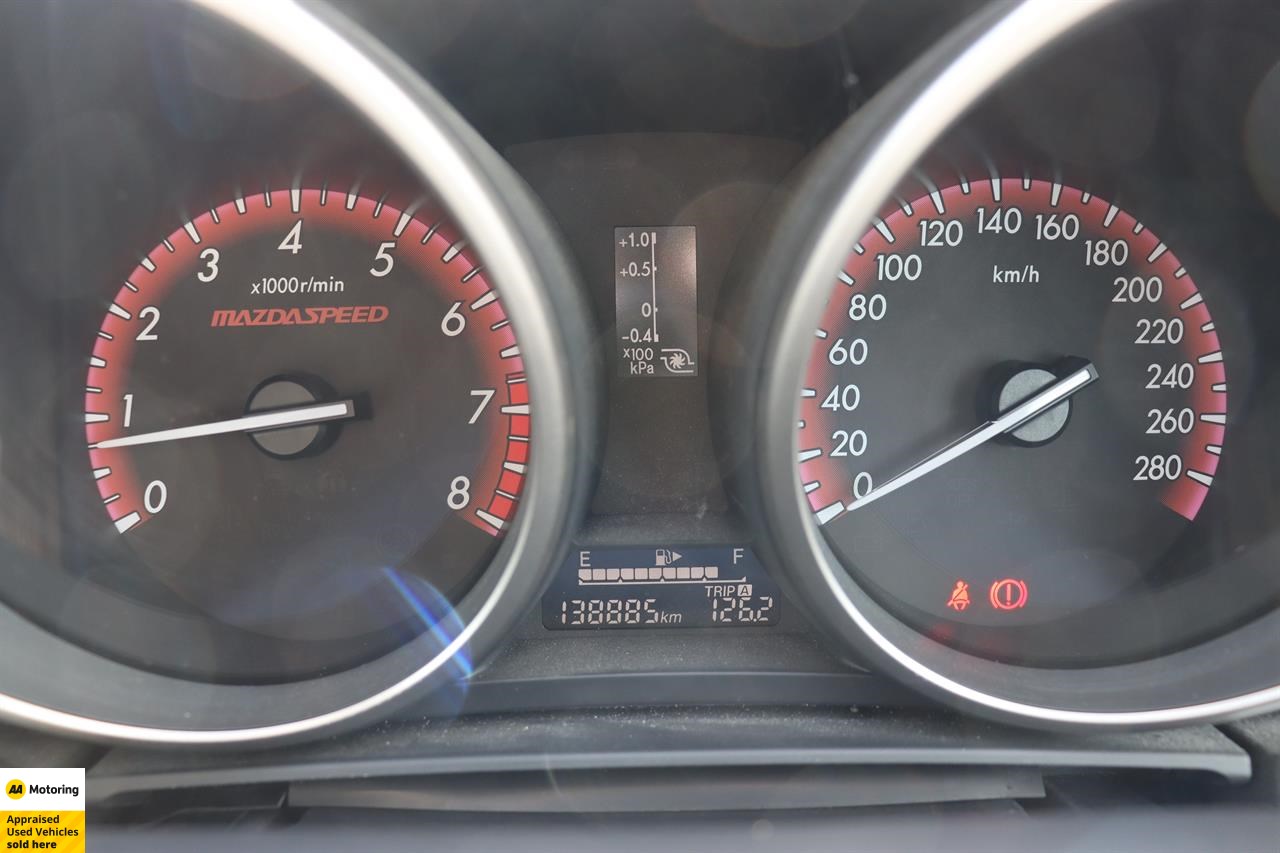 2013 Mazda Axela