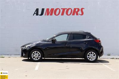 2015 Mazda Demio - Thumbnail