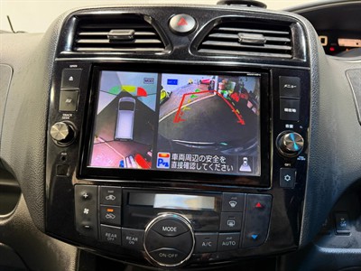 2015 Nissan Serena - Thumbnail