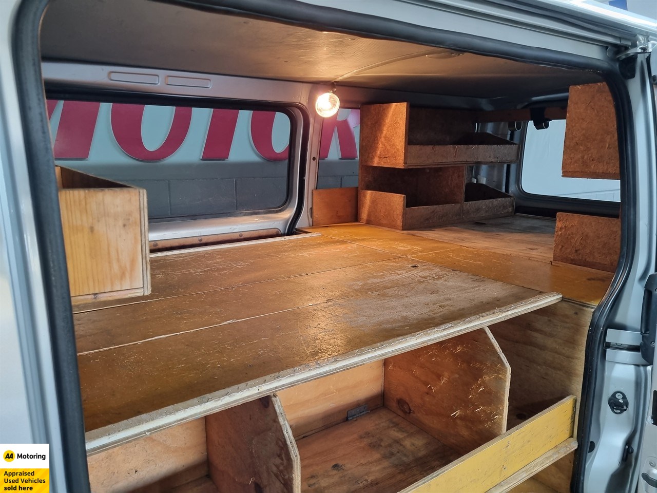 2013 Toyota Hiace