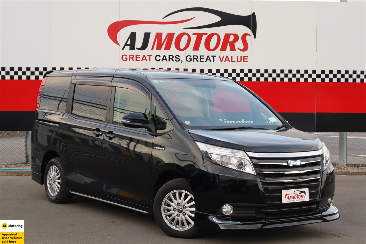 2014 Toyota Noah