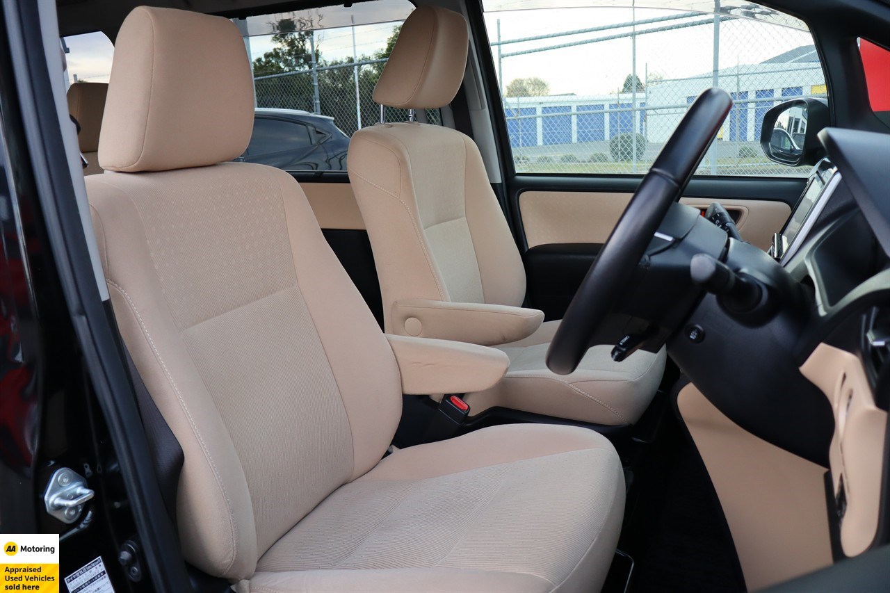 2014 Toyota Noah