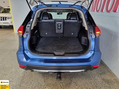 2022 Nissan X-Trail - Thumbnail