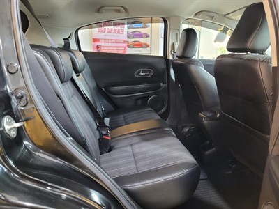 2016 Honda Vezel - Thumbnail