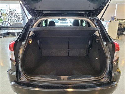 2016 Honda Vezel - Thumbnail