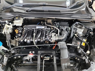 2016 Honda Vezel - Thumbnail