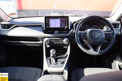 2019 Toyota RAV4 - Thumbnail