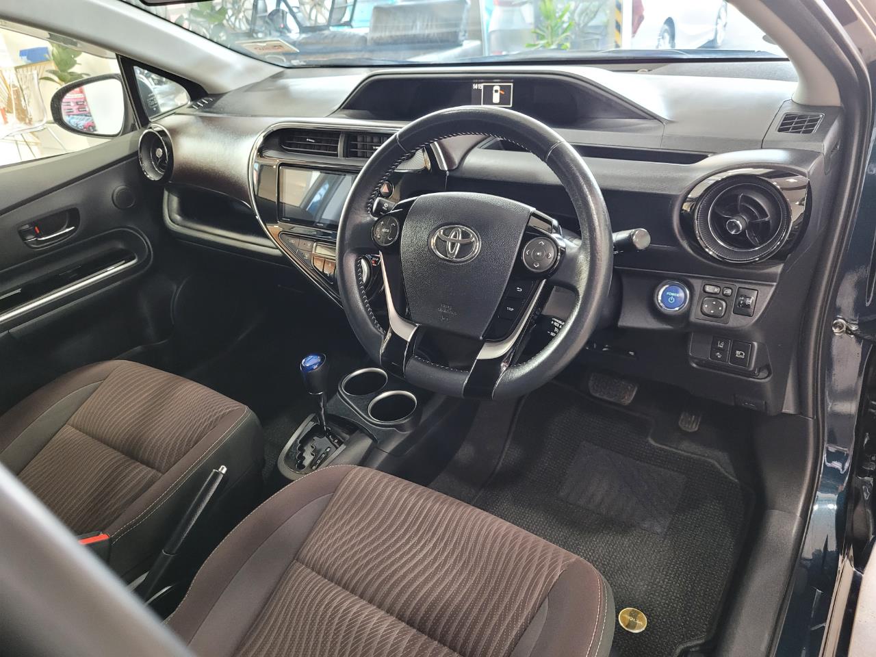 2017 Toyota Aqua