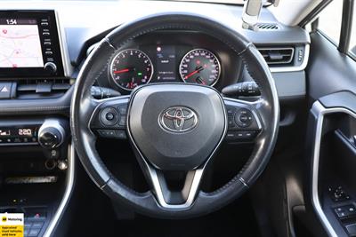 2019 Toyota RAV4 - Thumbnail