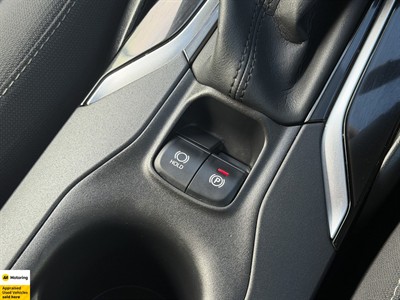 2019 Toyota Corolla - Thumbnail