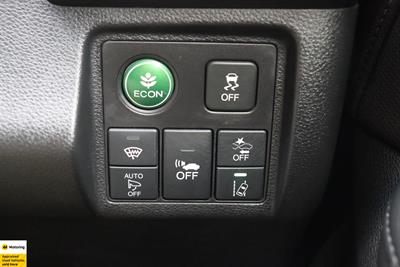 2016 Honda Vezel - Thumbnail