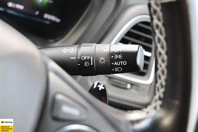 2016 Honda Vezel - Thumbnail