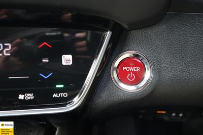 2016 Honda Vezel - Thumbnail