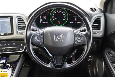 2016 Honda Vezel - Thumbnail