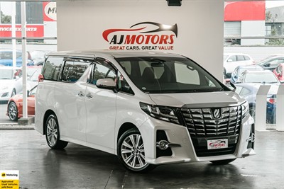 2015 Toyota Alphard - Thumbnail