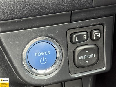 2020 Toyota Corolla - Thumbnail