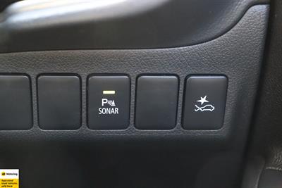2021 Mitsubishi Outlander - Thumbnail