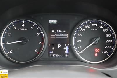 2021 Mitsubishi Outlander - Thumbnail