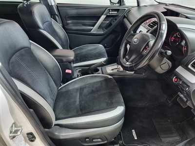 2015 Subaru Forester - Thumbnail