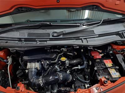 2012 Toyota IQ - Thumbnail