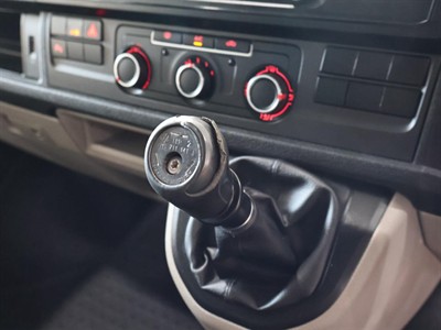 2018 Volkswagen Transporter - Thumbnail