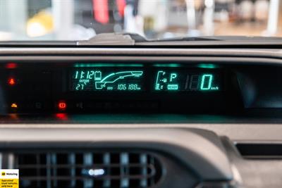 2012 Toyota Aqua - Thumbnail