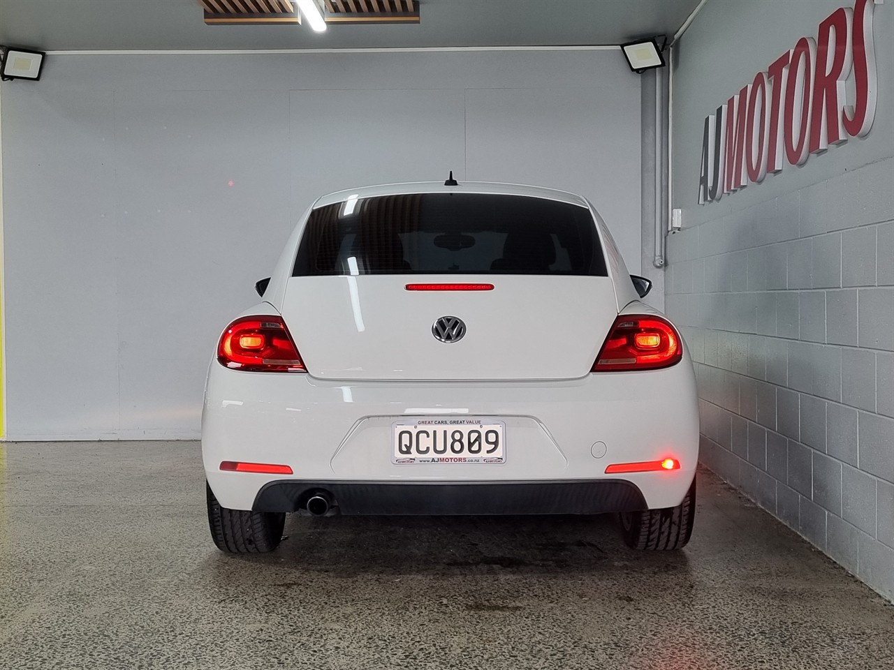 2013 Volkswagen Beetle