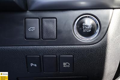 2019 Toyota Highlander - Thumbnail