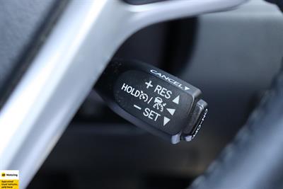 2019 Toyota Highlander - Thumbnail