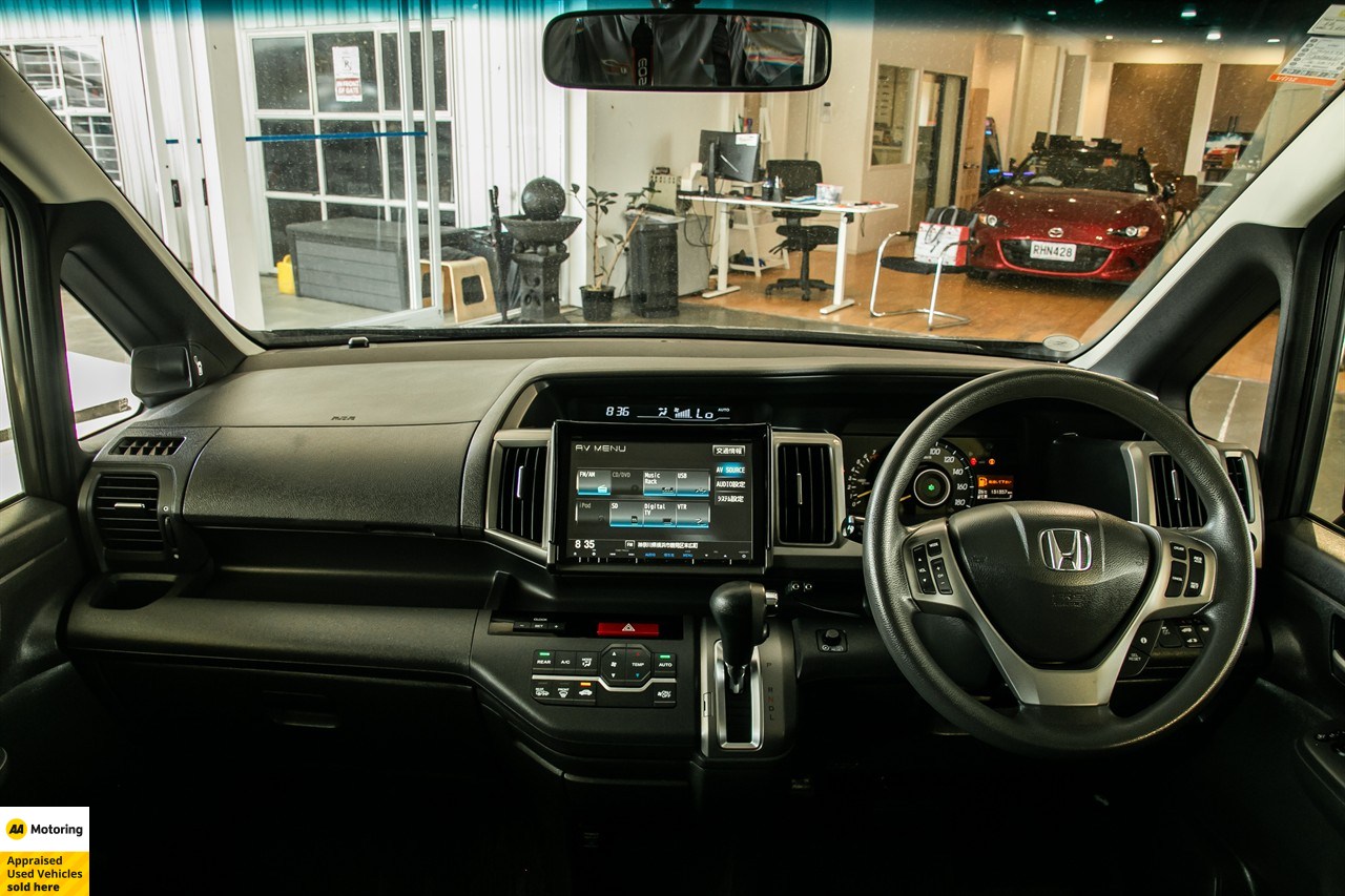 2014 Honda Step Wagon