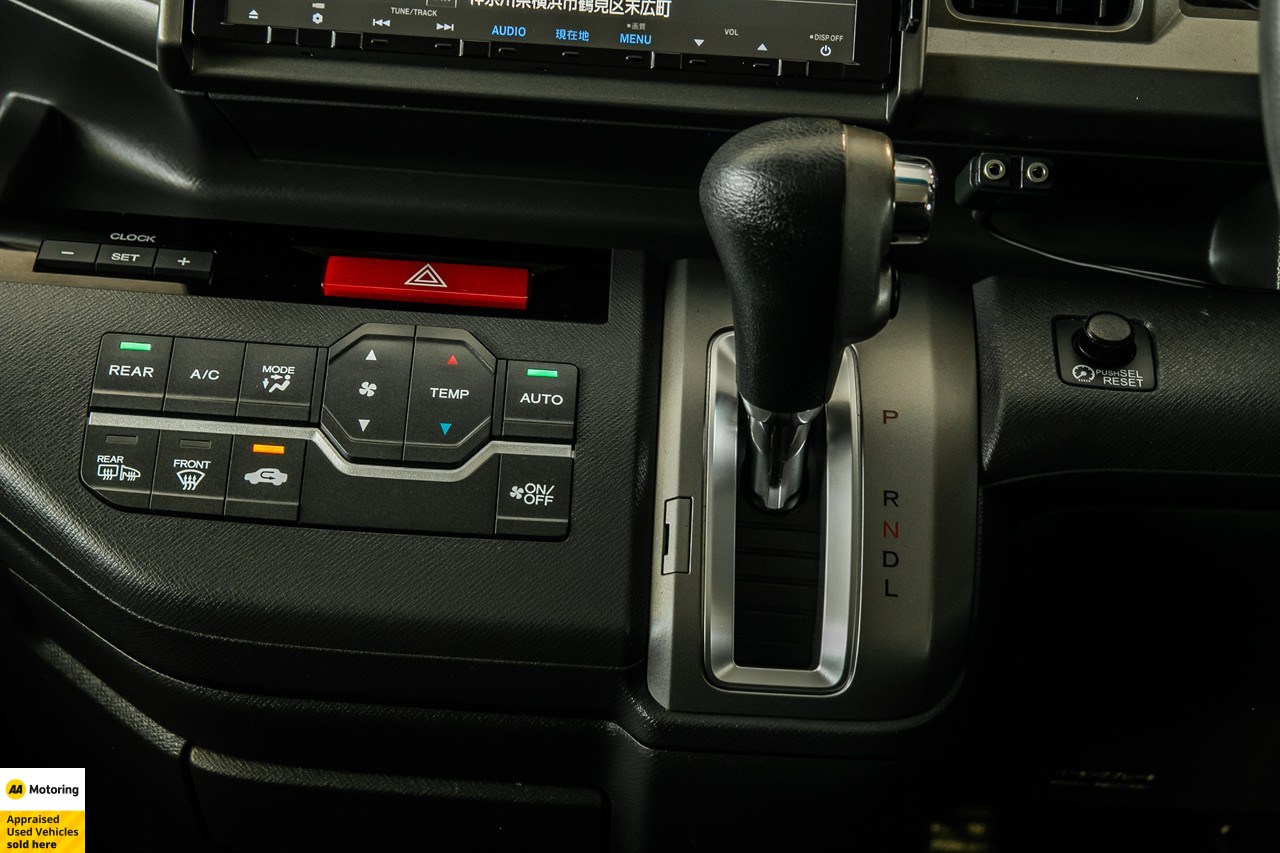 2014 Honda Step Wagon