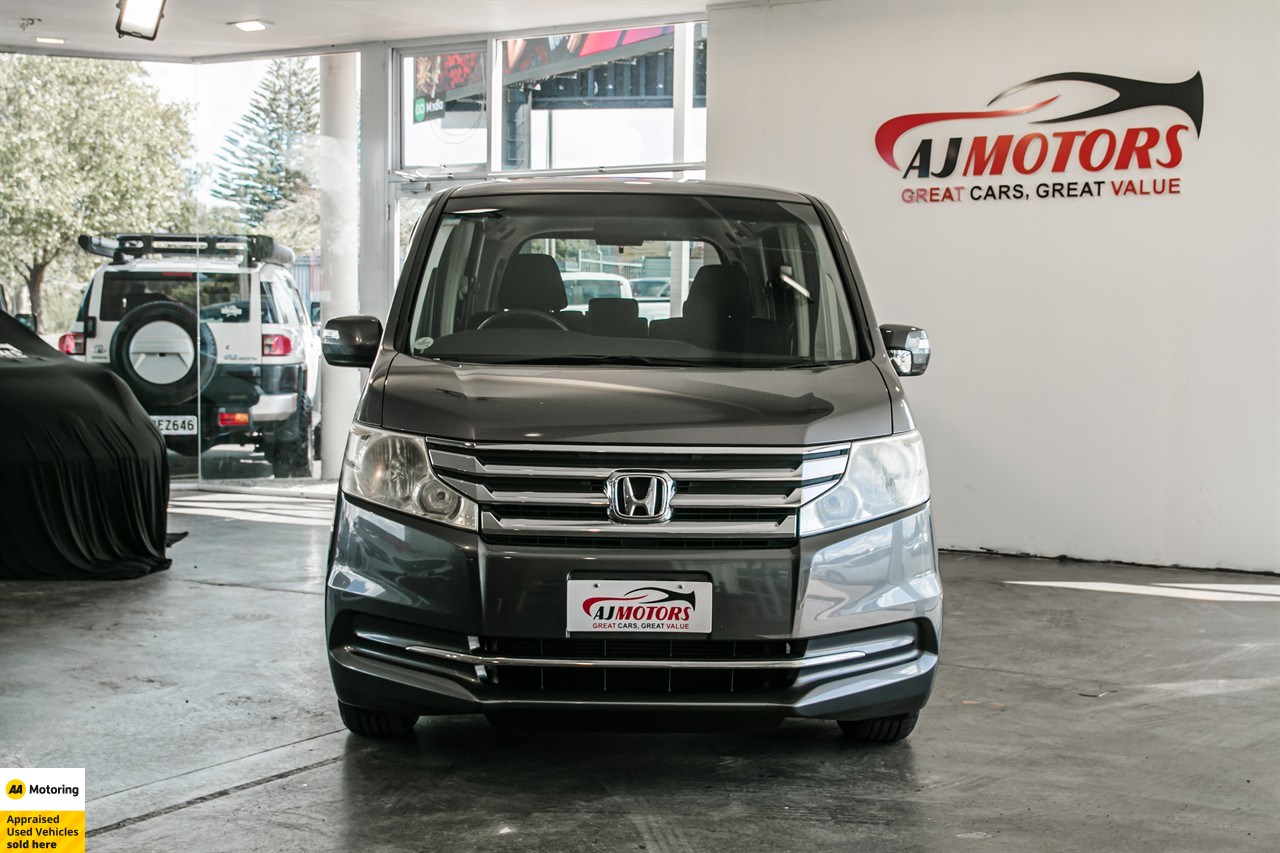 2014 Honda Step Wagon