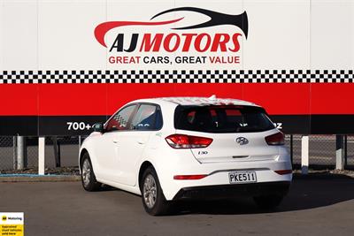 2022 Hyundai i30 - Thumbnail