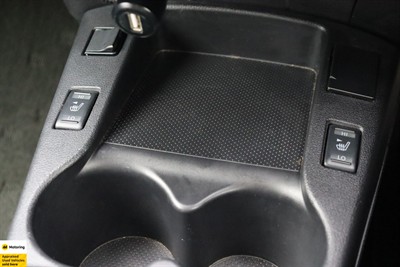 2014 Nissan Leaf - Thumbnail