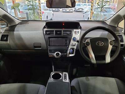 2012 Toyota Prius - Thumbnail