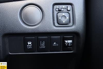 2022 Mitsubishi Triton - Thumbnail