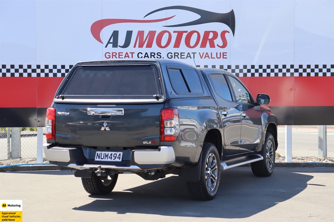2022 Mitsubishi Triton