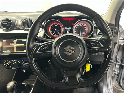 2023 Suzuki Swift - Thumbnail