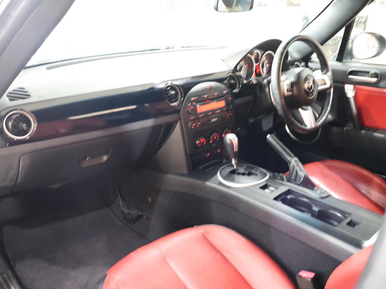 2006 Mazda MX-5