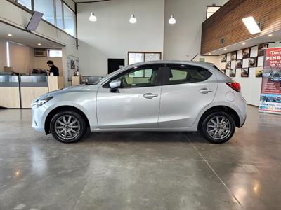 2017 Mazda Demio - Thumbnail