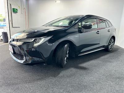 2020 Toyota Corolla - Thumbnail