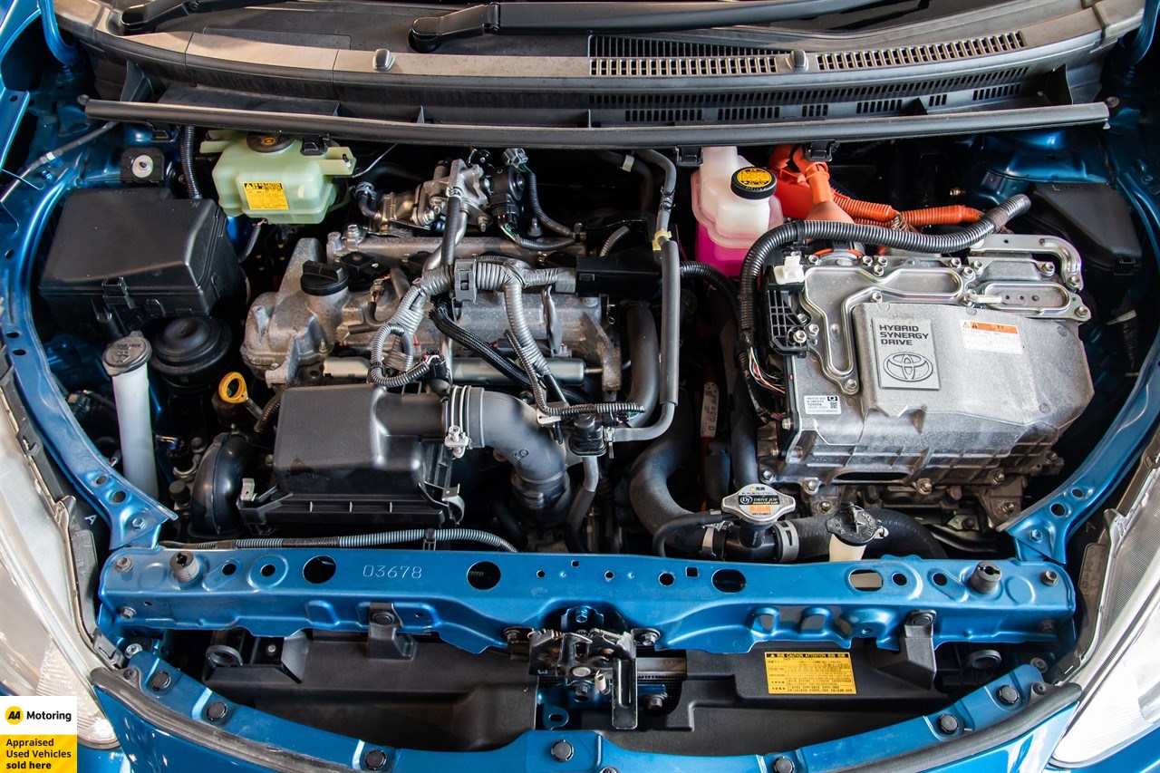 2015 Toyota Aqua