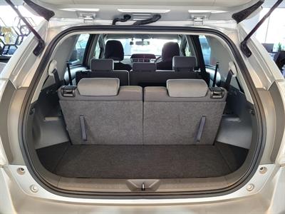 2014 Toyota Prius - Thumbnail