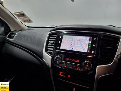 2021 Mitsubishi Triton - Thumbnail